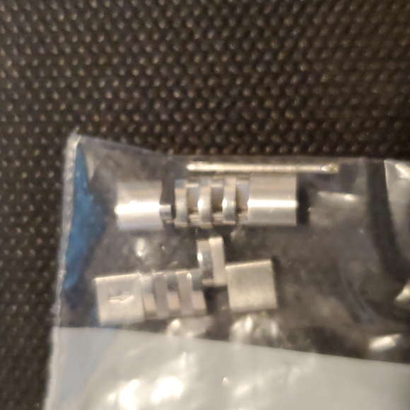 Gucci G-Timeless Black Rectangle Watch - EUC - Picture 14 of 14